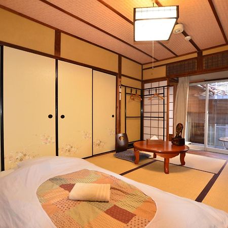 Colours Hostel Kyoto Exterior photo
